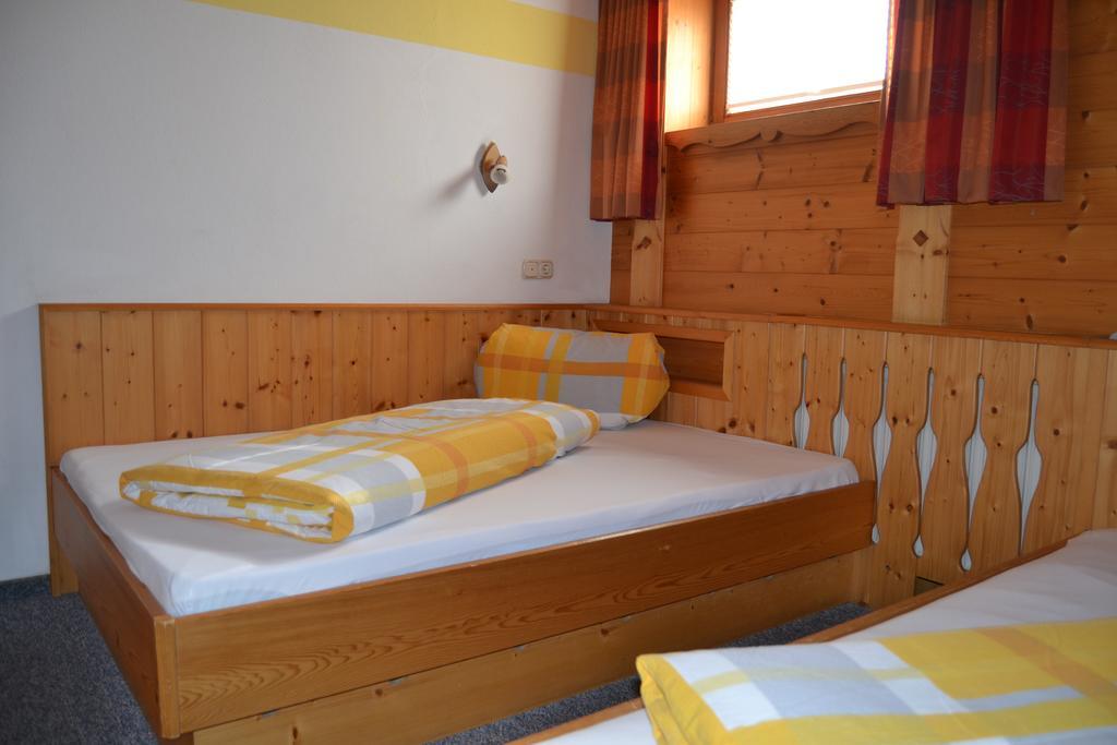 Ferienwohnung Haus Marco Neustift im Stubaital Exterior foto