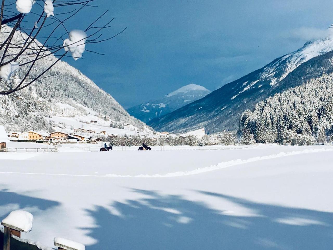 Ferienwohnung Haus Marco Neustift im Stubaital Exterior foto