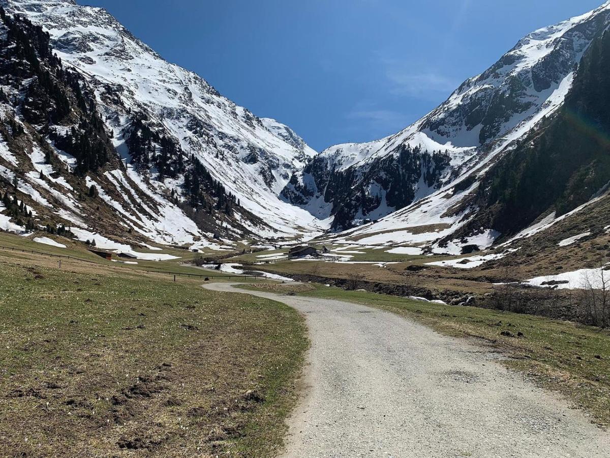 Ferienwohnung Haus Marco Neustift im Stubaital Exterior foto